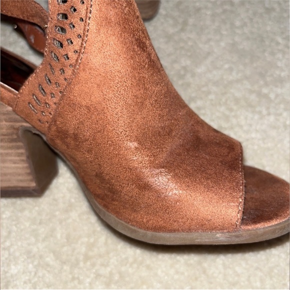 Carlos by Carlos Santana block heel - 7.5 - Picture 7 of 8